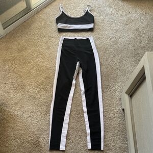 Black and White Beach Riot set, sizes Medium and Small